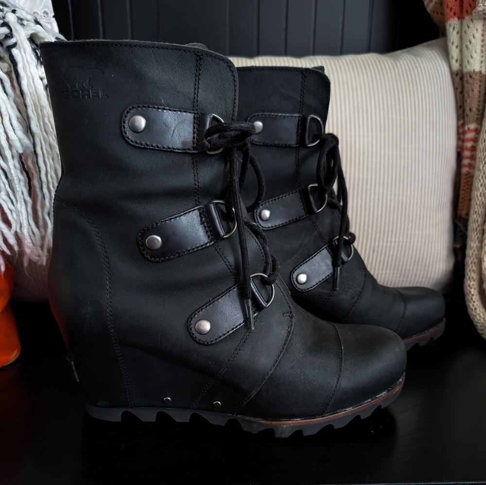 Sorel Joan of Arctic Wedge Boots Black 8